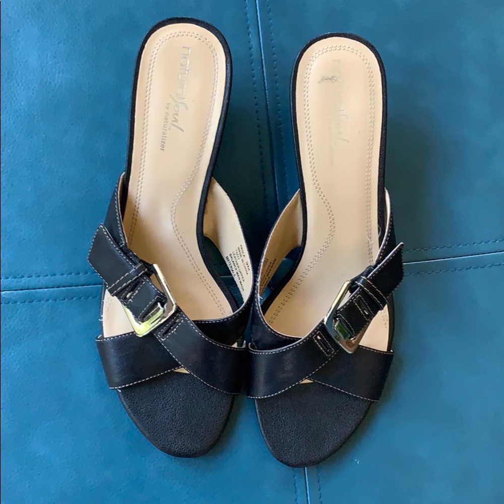 Black wedge sandals
